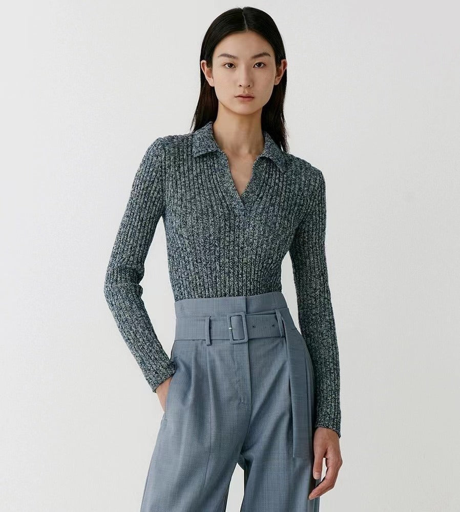 Women's Solid Color Knit Sweater - Relaxed Fit