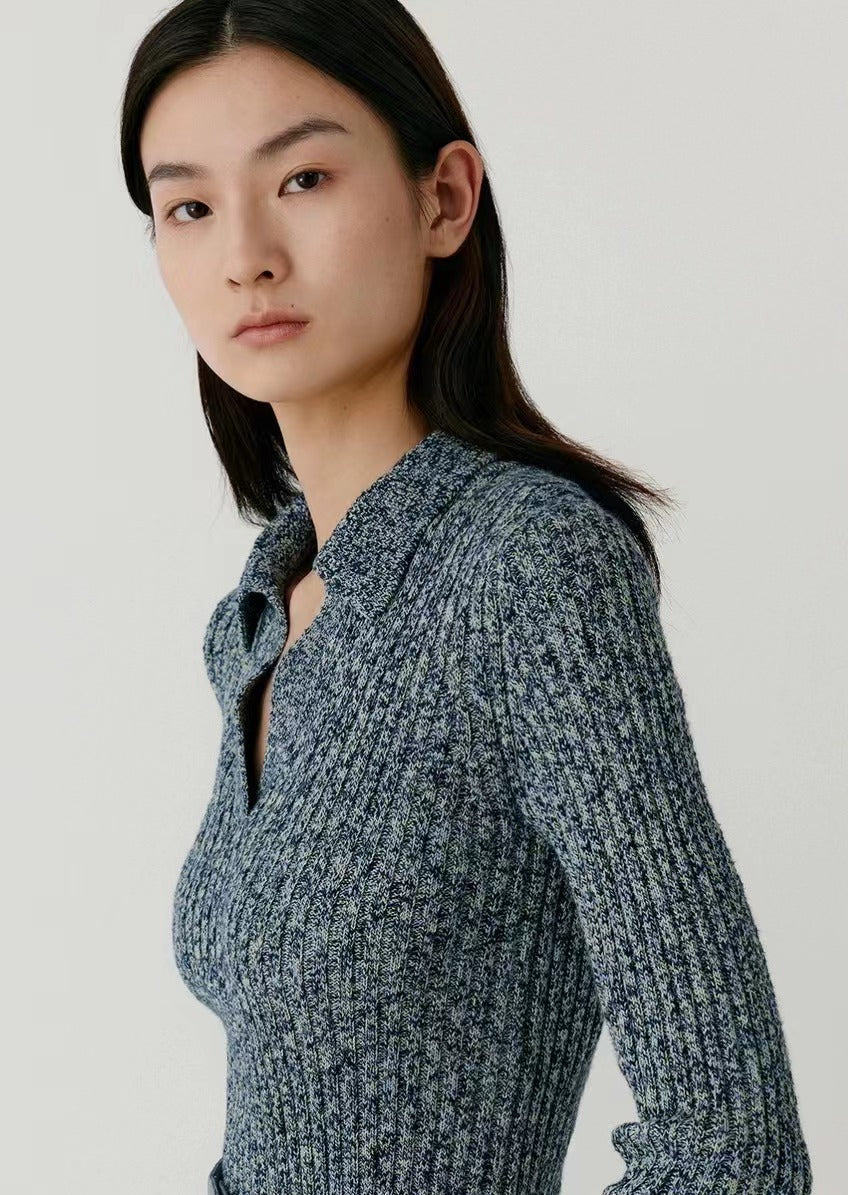 Women's Solid Color Knit Sweater - Relaxed Fit